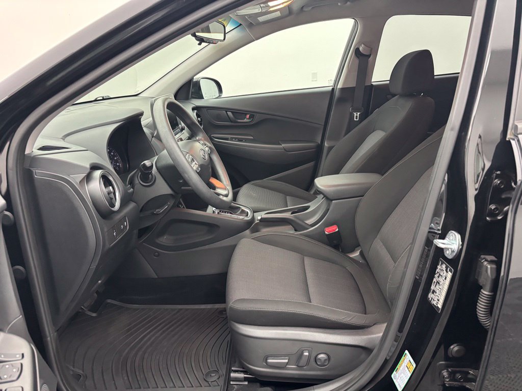 Used 2023 Hyundai Kona SEL w/ Cargo Package AWD/4WD image 19