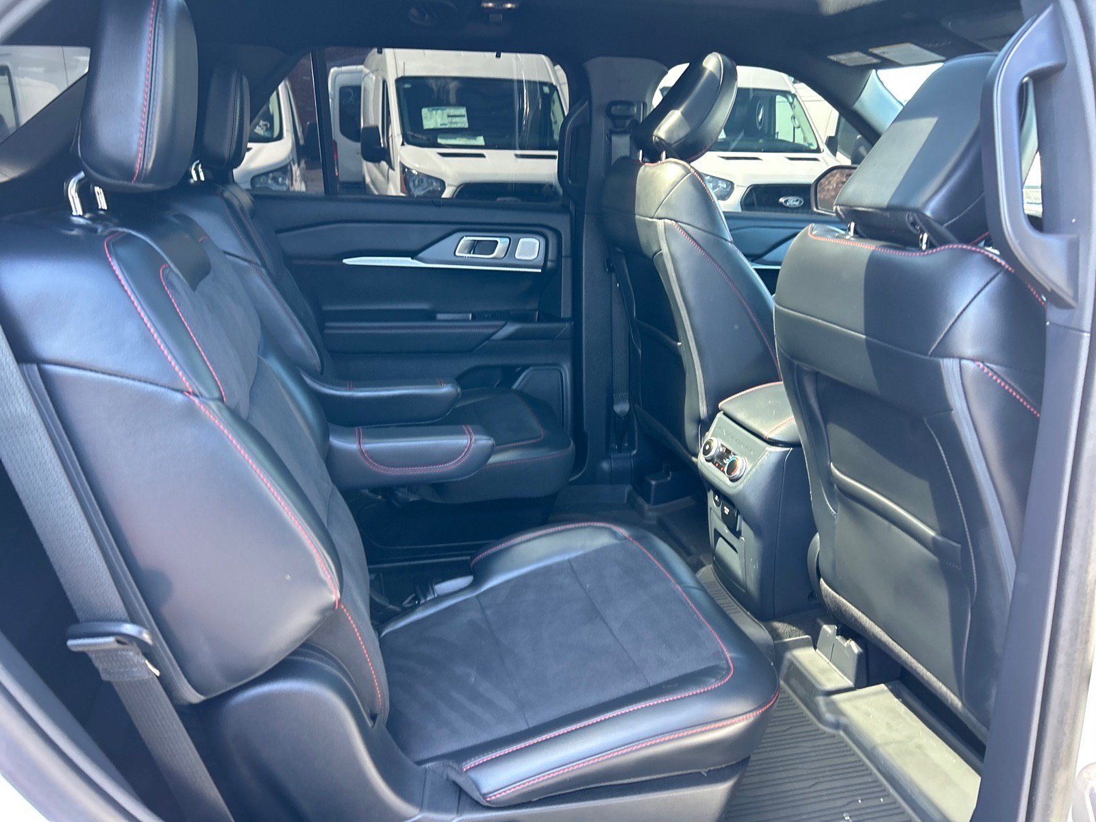 Certified 2025 Ford Explorer ST AWD/4WD image 23