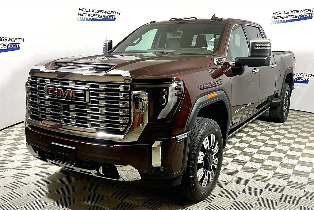 Used 2024 GMC Sierra 2500 Denali w/ Denali Reserve Package AWD/4WD image 1