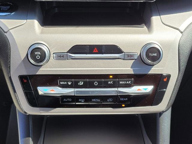 Certified 2022 Ford Explorer XLT RWD image 20