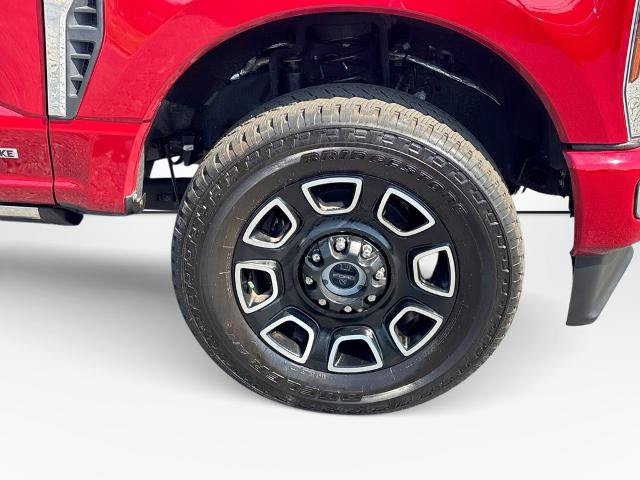 Certified 2024 Ford F250 Platinum AWD/4WD image 11