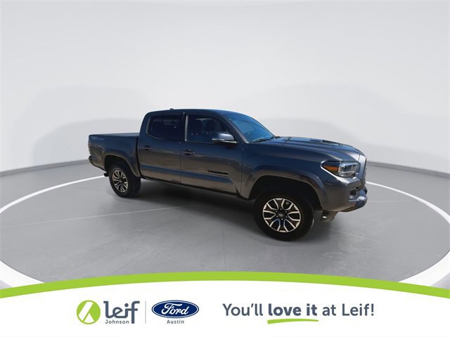 Used 2021 Toyota Tacoma TRD Sport image 2