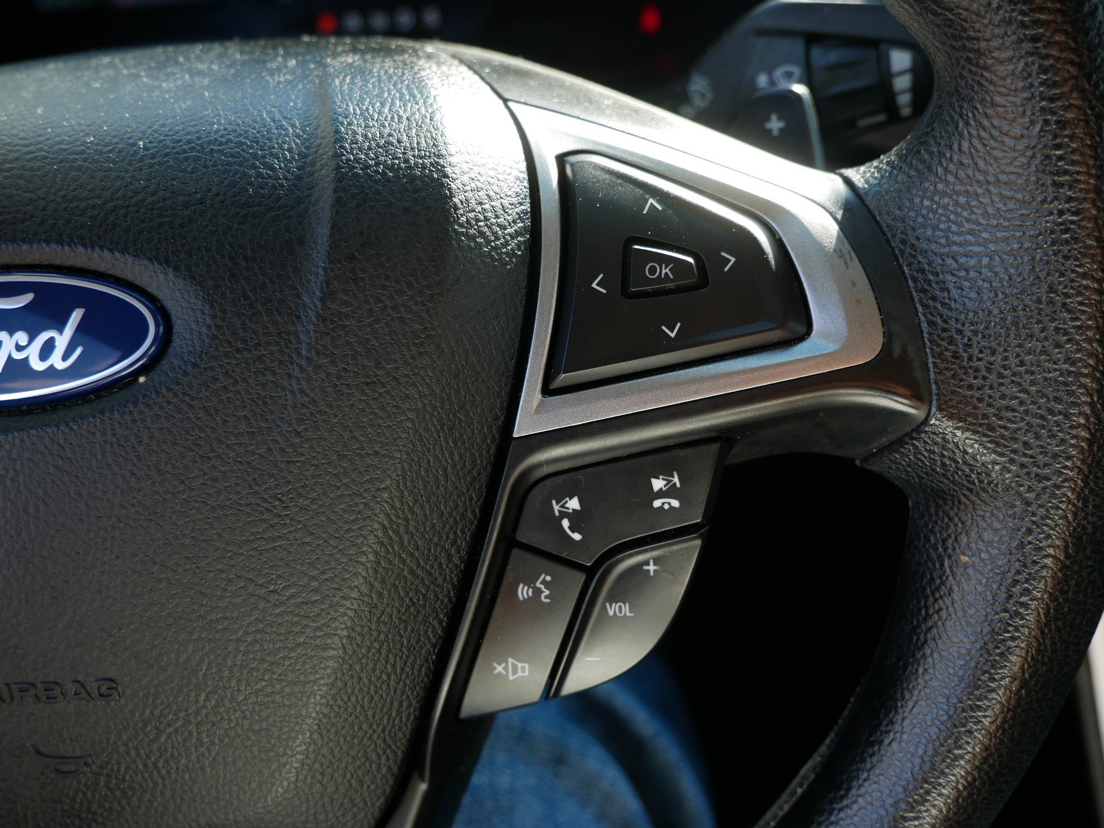 Certified 2020 Ford Fusion SE AWD/4WD image 29