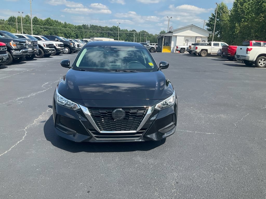 Used 2022 Nissan Sentra SV FWD image 2