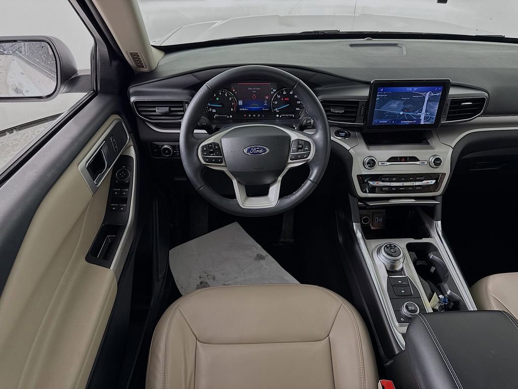Certified 2023 Ford Explorer XLT w/ Equipment Group 202A image 12
