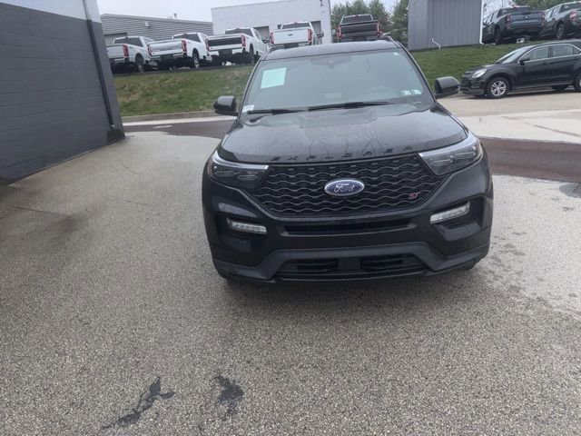 Certified 2023 Ford Explorer ST w/ Equipment Group 401A image 9