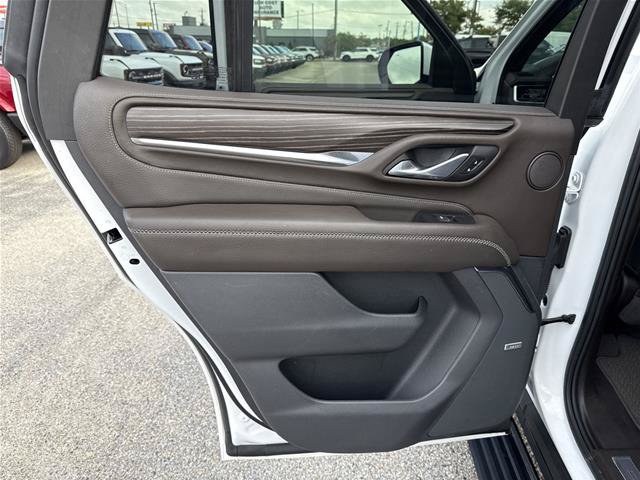 Used 2023 GMC Yukon Denali RWD image 29
