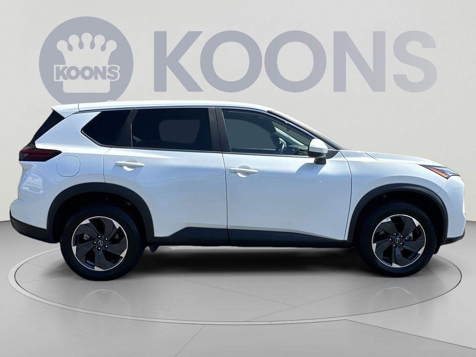 Used 2024 Nissan Rogue SV FWD image 12