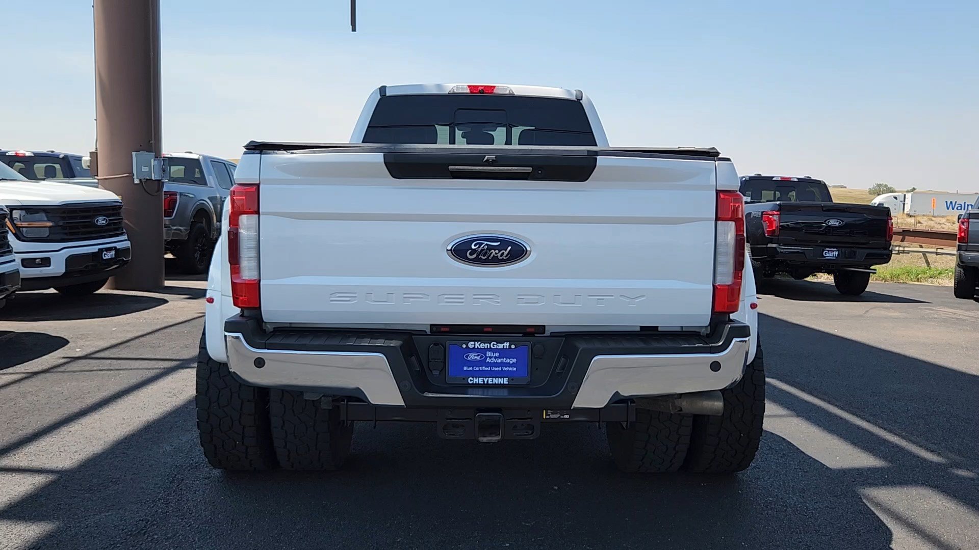Certified 2019 Ford F450 Lariat w/ Lariat Ultimate Package AWD/4WD image 21