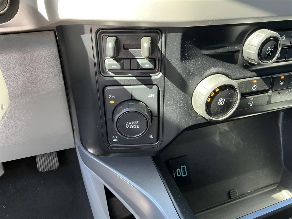 Certified 2024 Ford F250 XLT w/ FX4 Off-Road Package image 32