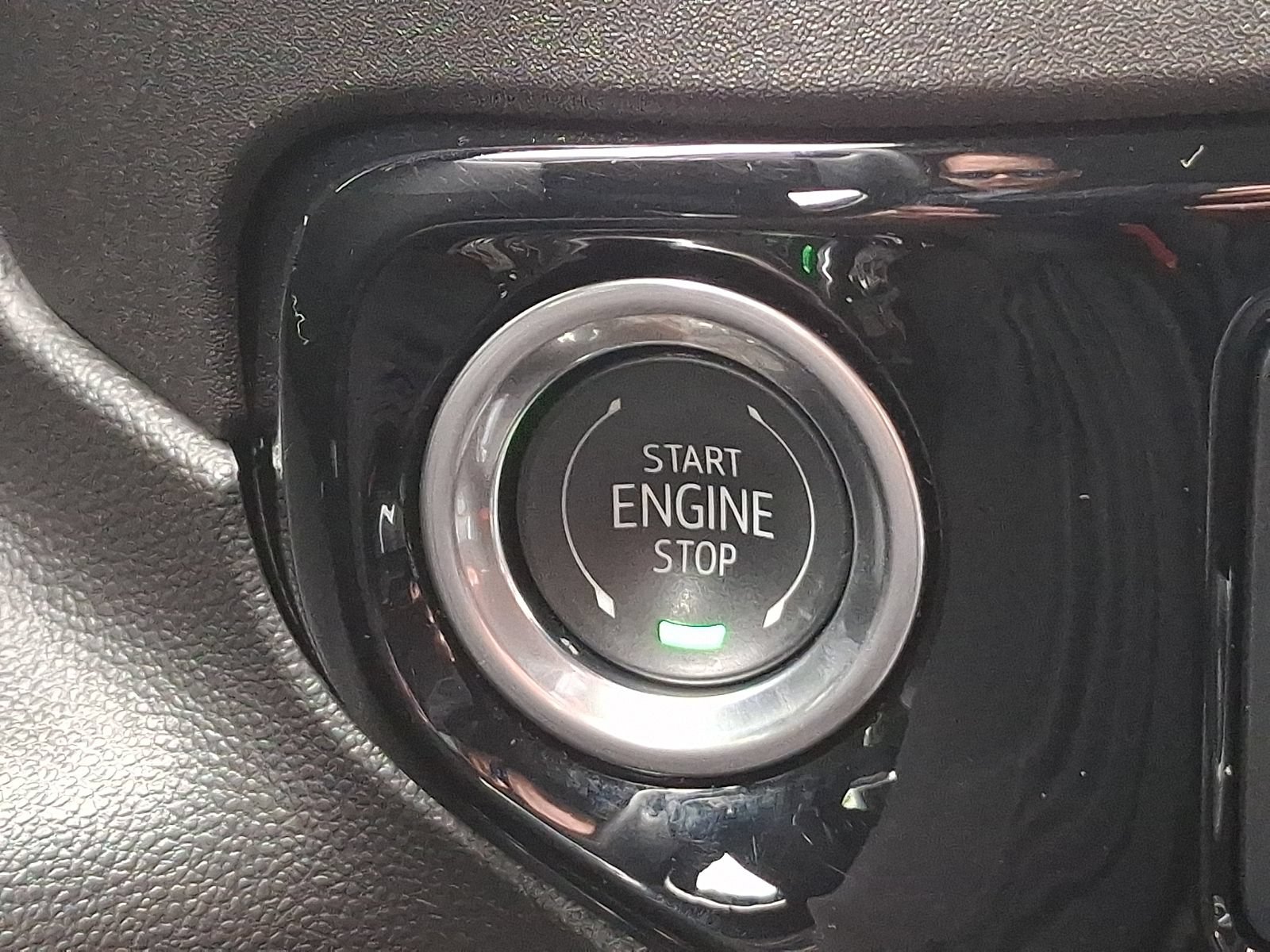 Used 2024 GMC Sierra 1500 Elevation w/ Preferred Package AWD/4WD image 25