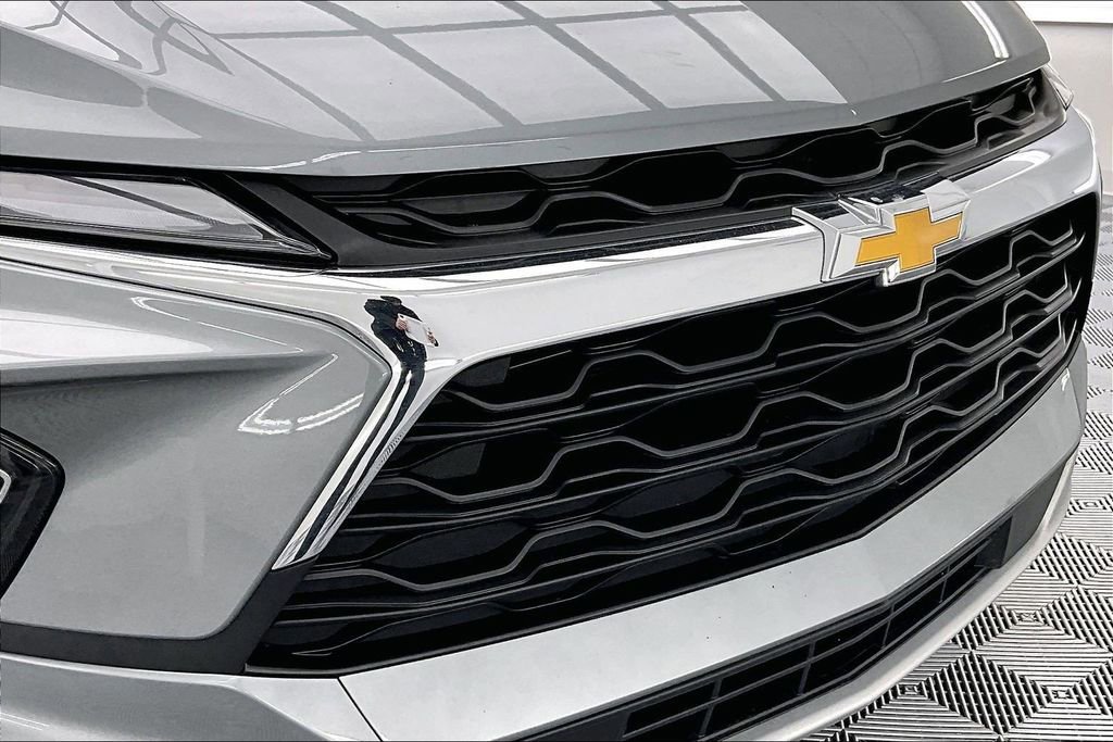 Used 2023 Chevrolet Blazer LT w/ Convenience Package image 28