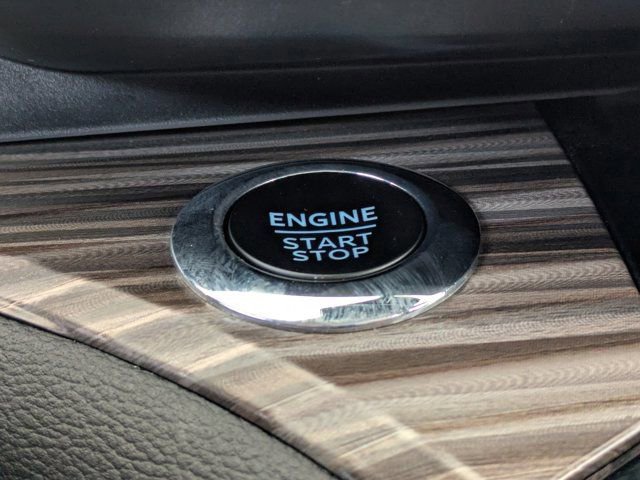 Certified 2023 Ford Explorer Limited w/ Limited Technology Package image 33