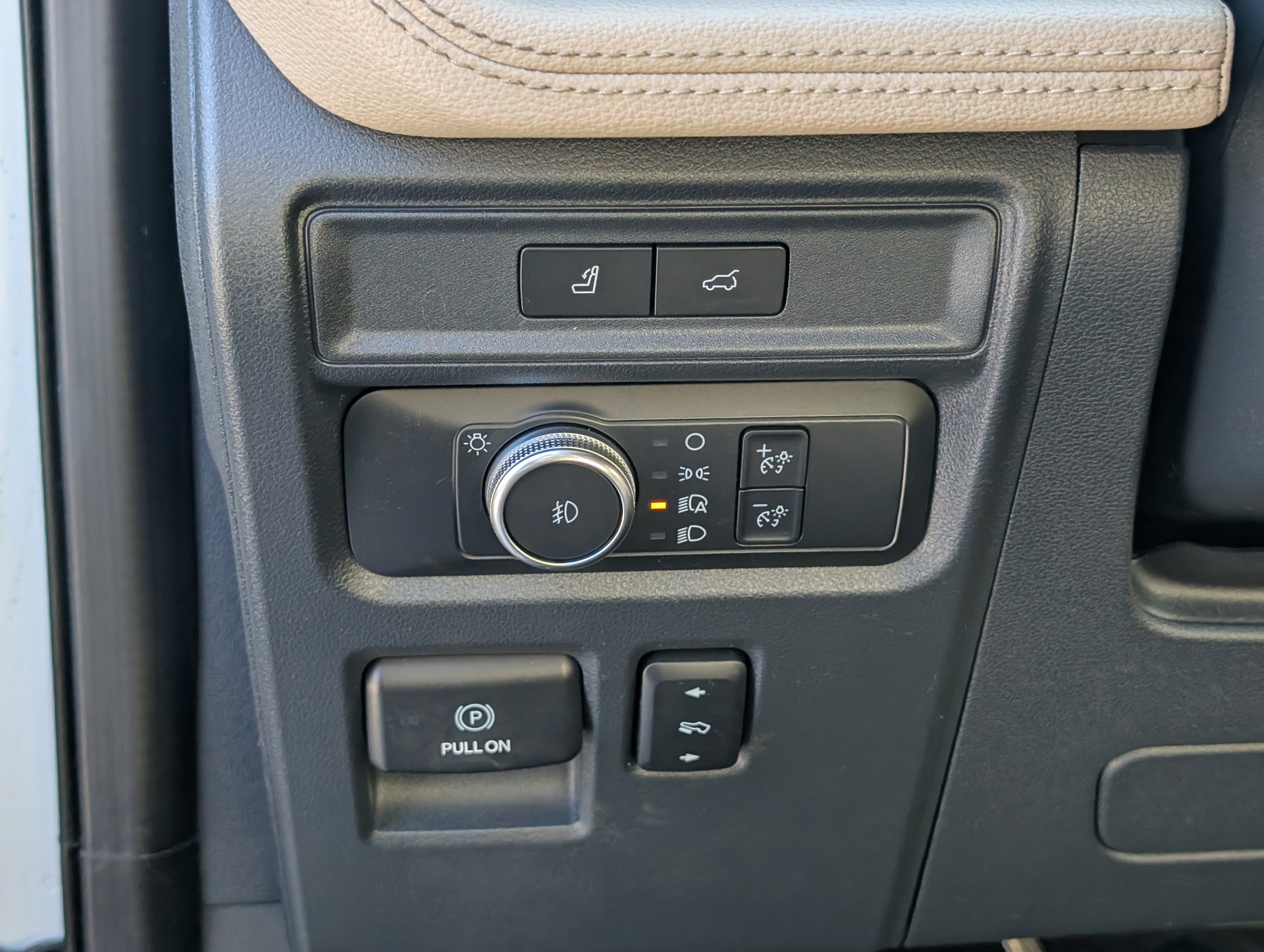 Certified 2022 Ford Expedition Max Limited image 27