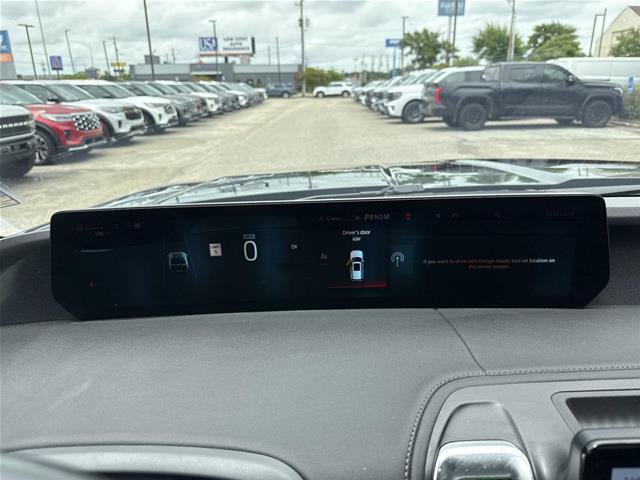 Certified 2025 Ford Expedition Platinum AWD/4WD image 14