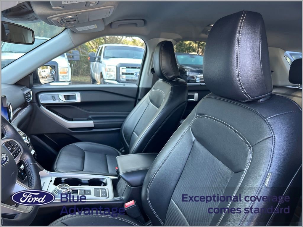 Certified 2022 Ford Explorer Limited w/ Equipment Group 301A image 11