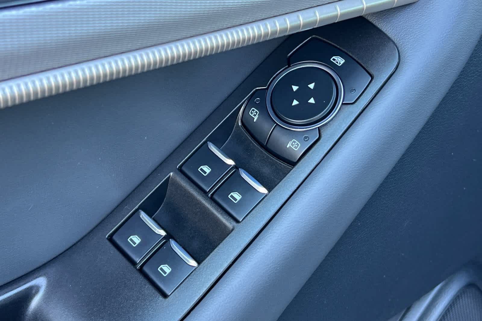 Certified 2025 Ford Explorer Active image 14