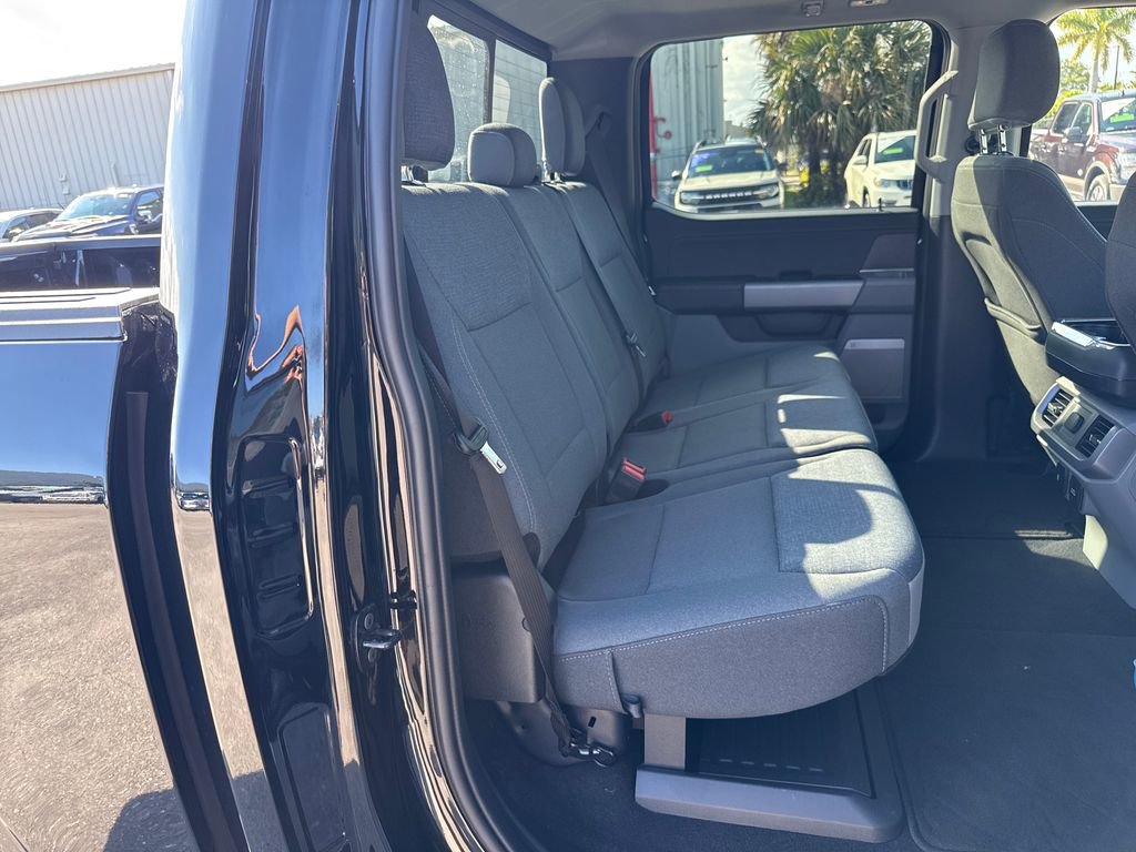 Certified 2025 Ford F150 XLT w/ Equipment Group 303A High image 29