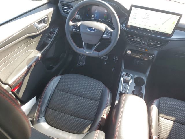 Certified 2023 Ford Escape ST-Line w/ Tech Pack #1 image 32