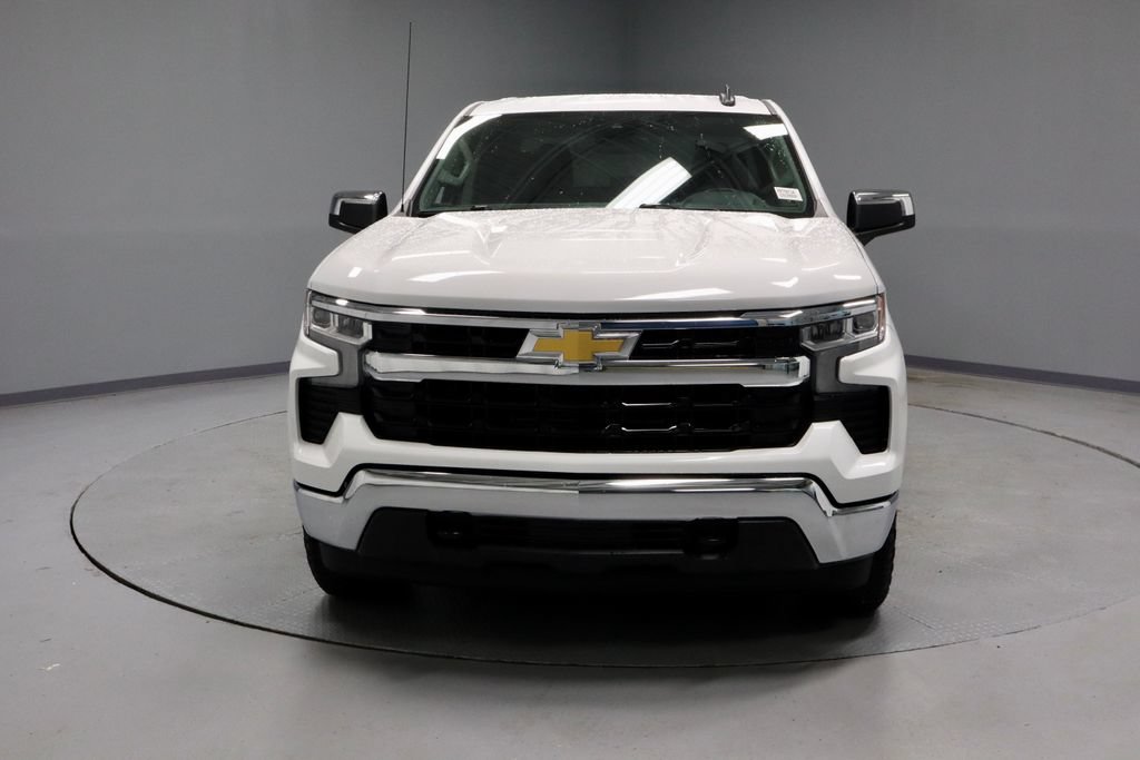 Used 2023 Chevrolet Silverado 1500 LT AWD/4WD image 6