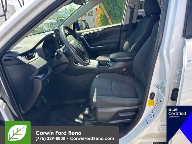 Used 2020 Toyota RAV4 LE w/ All Weather Liner Package AWD/4WD image 11