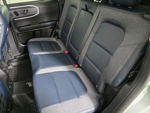 Certified 2022 Ford Bronco Sport Outer Banks w/ Tech Package AWD/4WD image 18