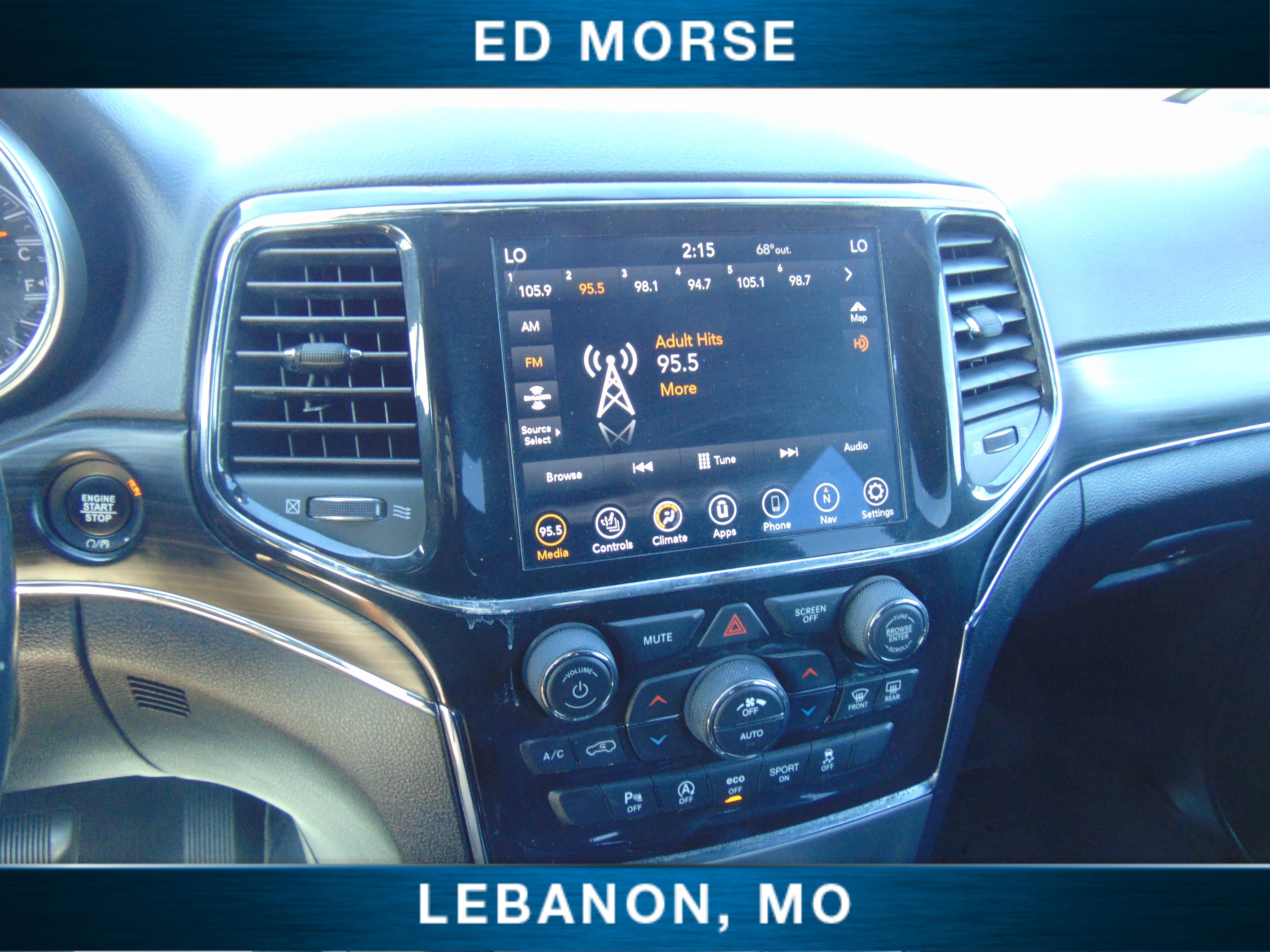 Used 2021 Jeep Grand Cherokee Limited w/ Luxury Group II AWD/4WD image 25