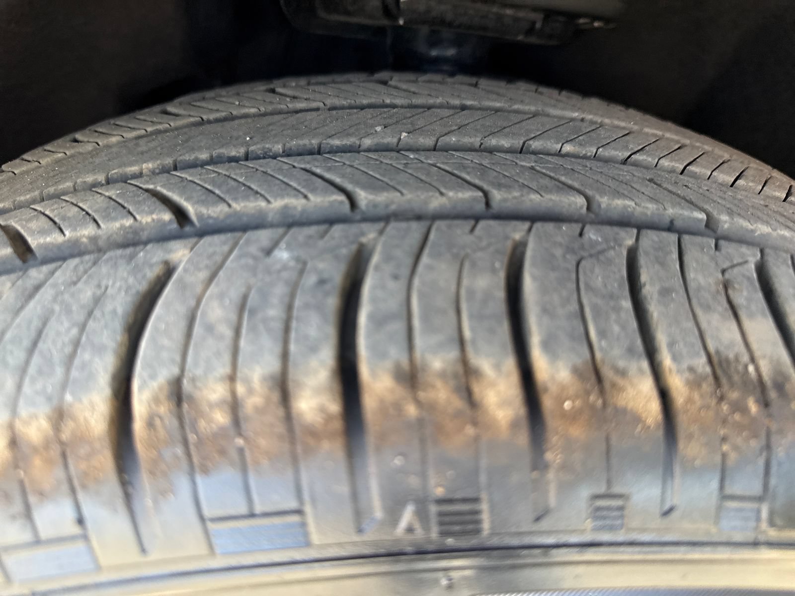 Certified 2026 Ford Explorer Active RWD image 28