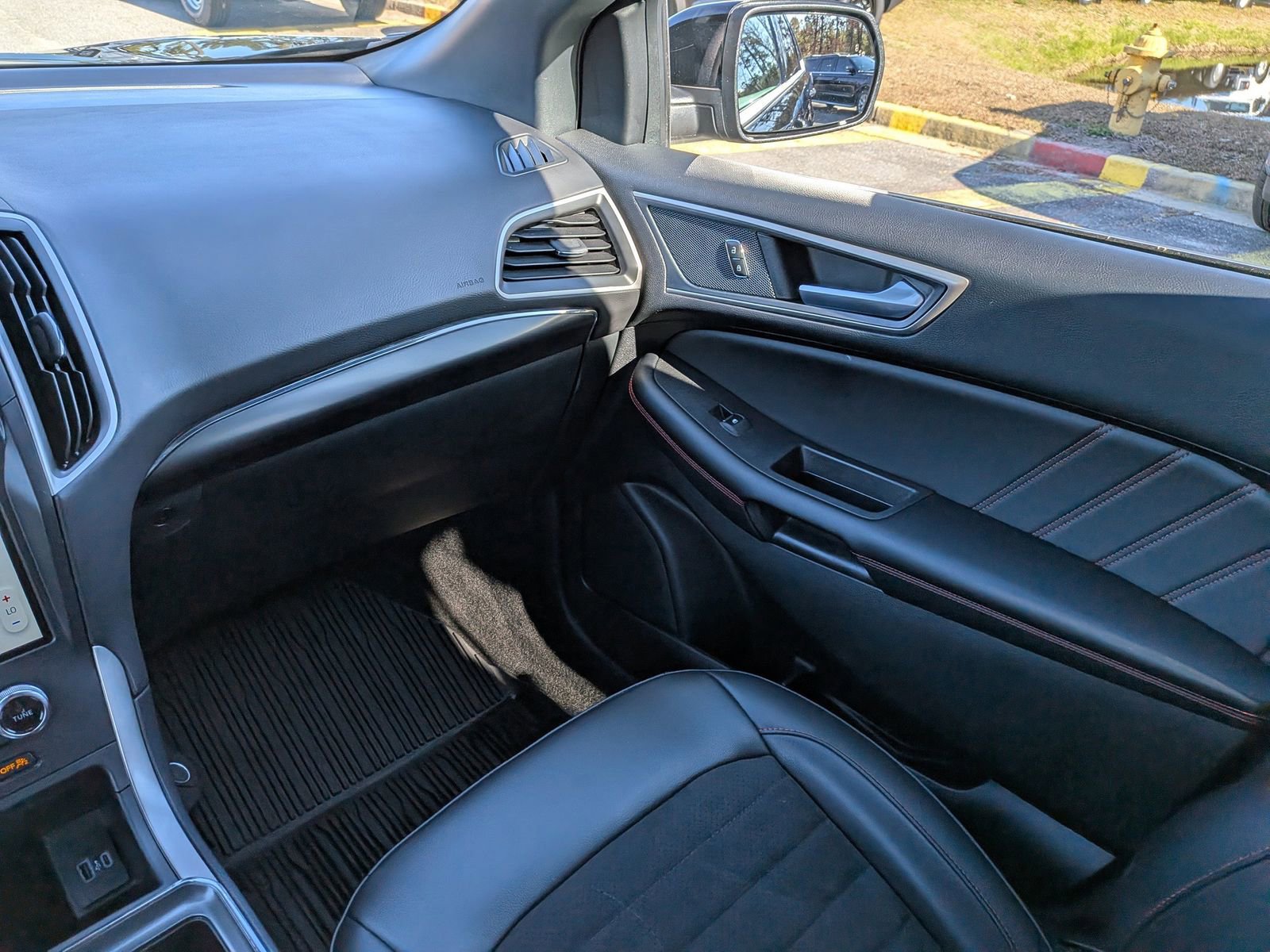 Certified 2024 Ford Edge ST-Line image 19