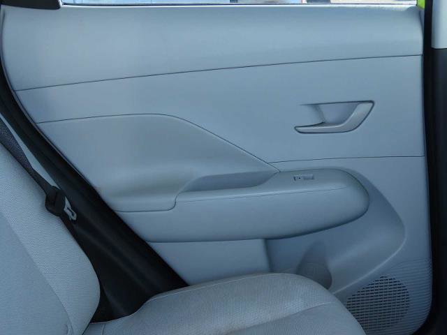 Used 2025 Hyundai Kona SEL image 23