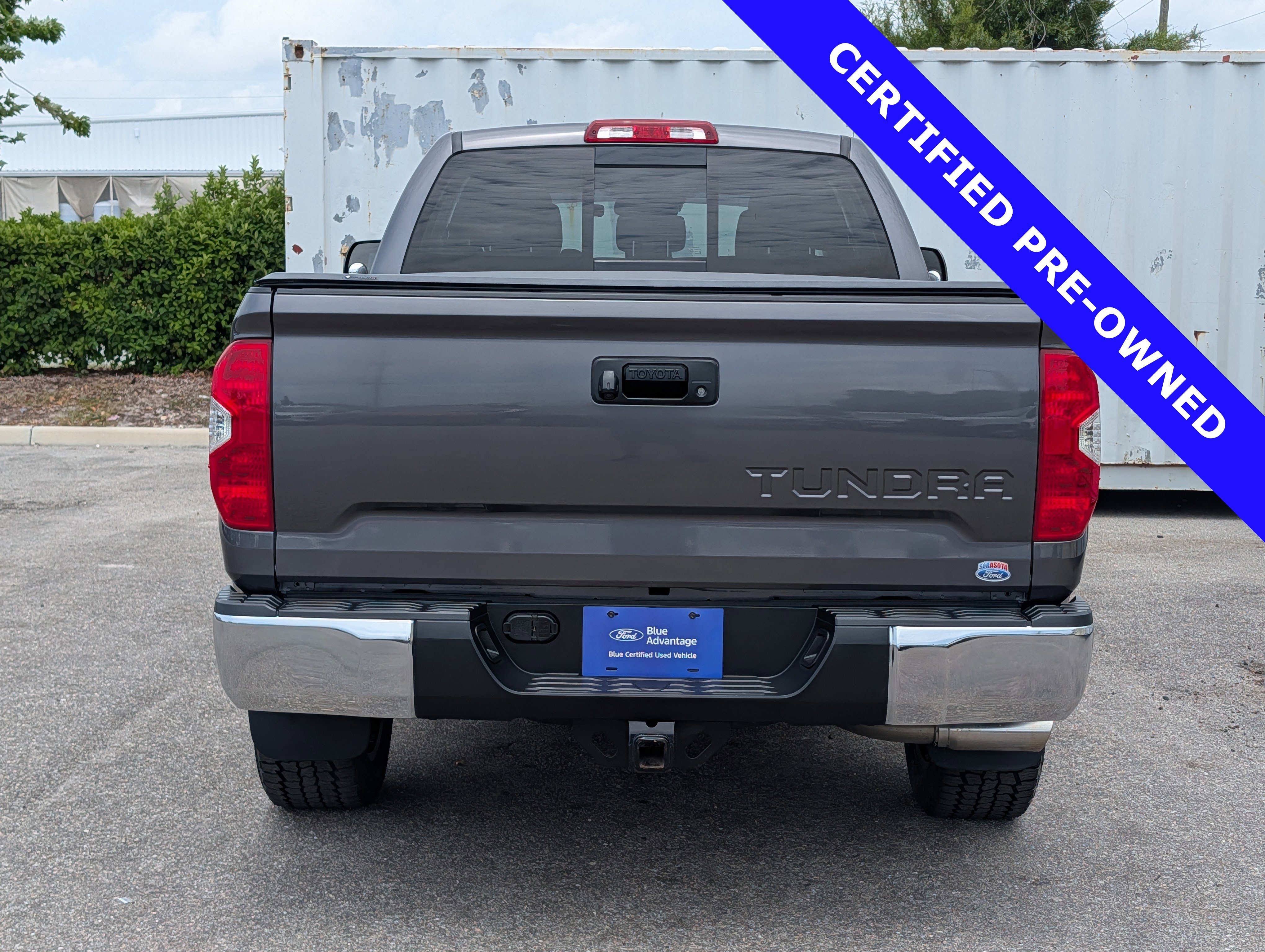 Used 2018 Toyota Tundra SR5 w/ SR5 Upgrade Package RWD image 5