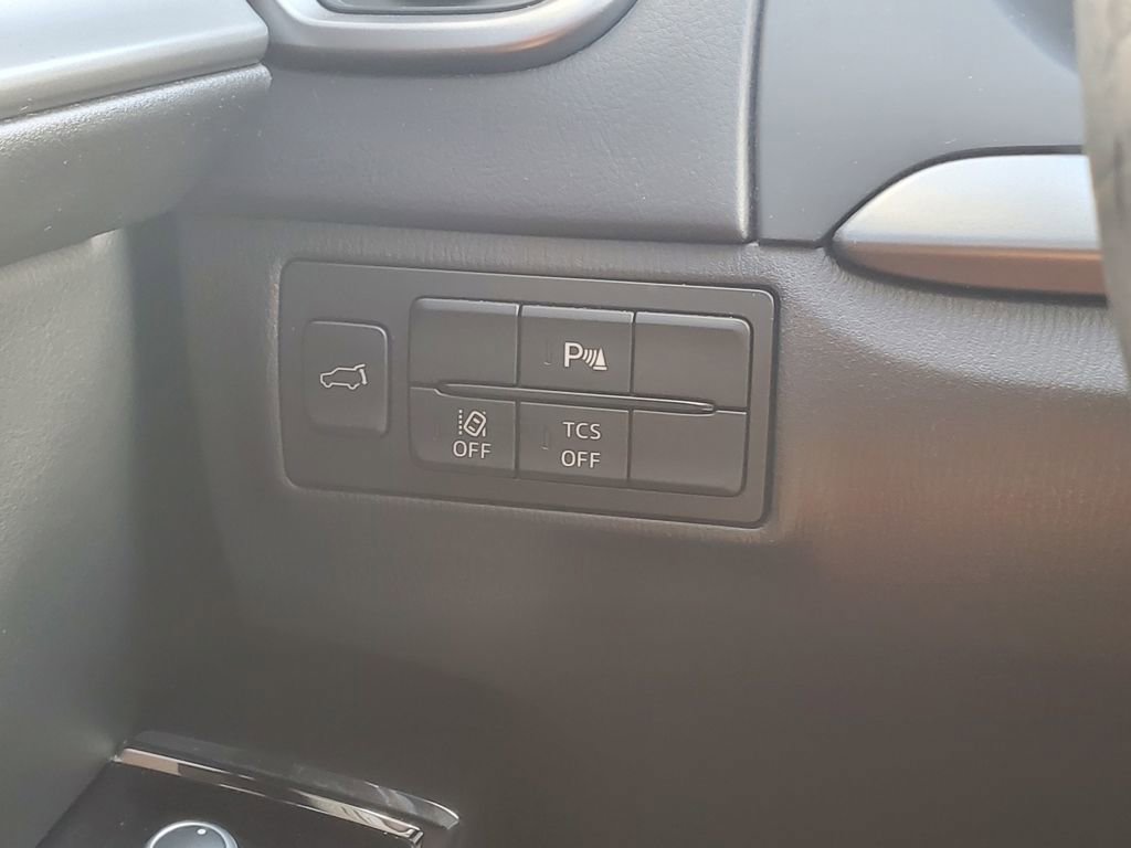 Used 2018 MAZDA CX-9 Touring w/ Touring Premium Package image 32