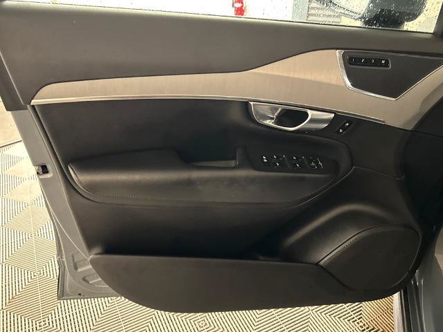Used 2021 Volvo XC90 T5 Momentum w/ Protection Package Premier FWD image 15