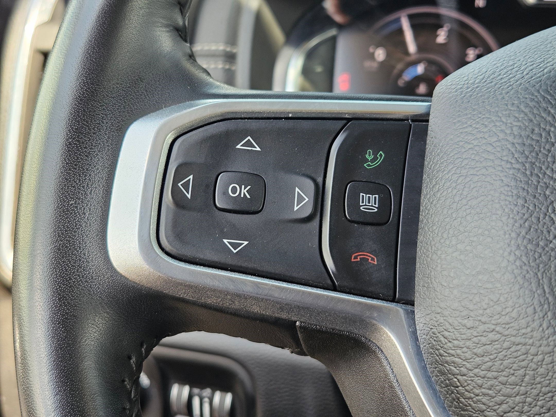 Used 2024 RAM 2500 Laramie w/ Safety Group AWD/4WD image 19