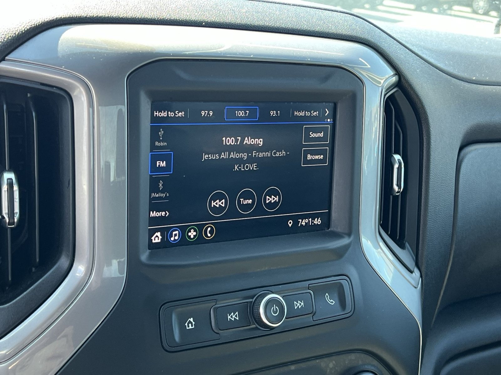 Used 2021 Chevrolet Silverado 1500 Custom Trail Boss w/ Safety Confidence Package AWD/4WD image 17