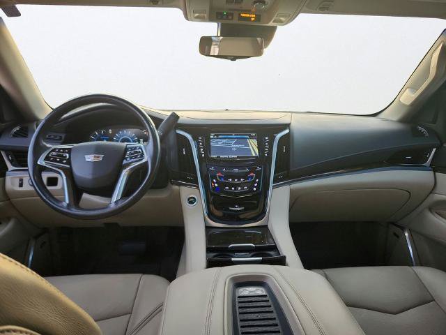 Used 2020 Cadillac Escalade ESV Luxury RWD image 24