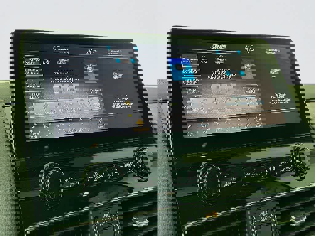 Used 2024 Nissan Armada SL w/ Cargo Package image 19