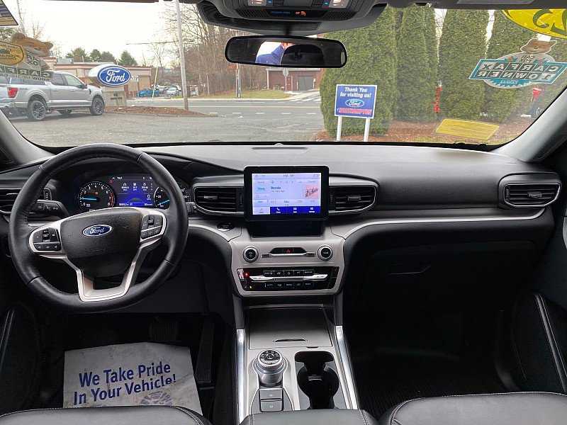 Certified 2023 Ford Explorer XLT w/ Equipment Group 202A image 17