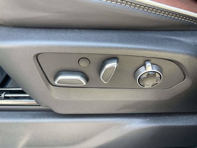 Used 2025 GMC Sierra 1500 Denali Ultimate AWD/4WD image 17