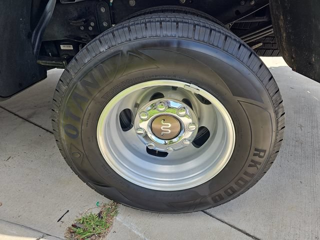 Certified 2024 Ford F350 King Ranch AWD/4WD image 32