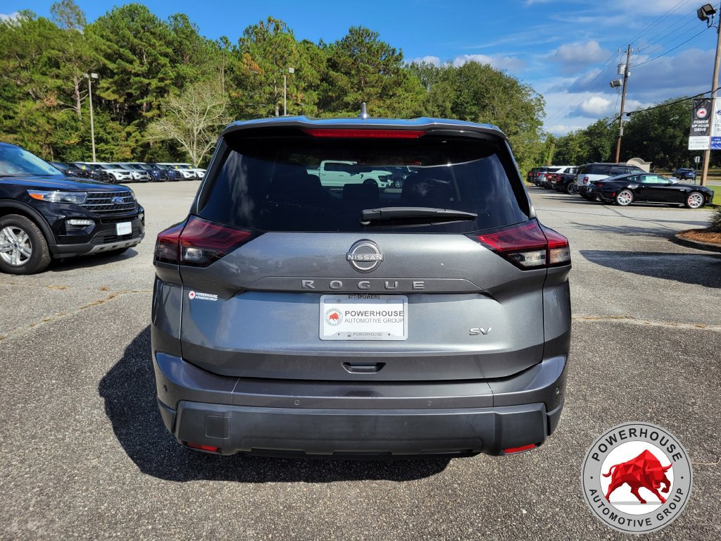 Used 2024 Nissan Rogue SV FWD image 5