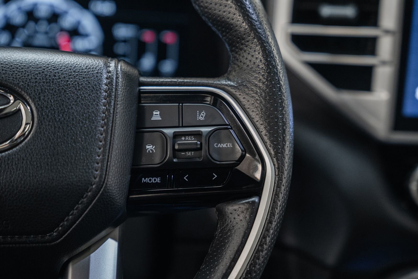 Used 2023 Toyota Tundra Platinum image 38