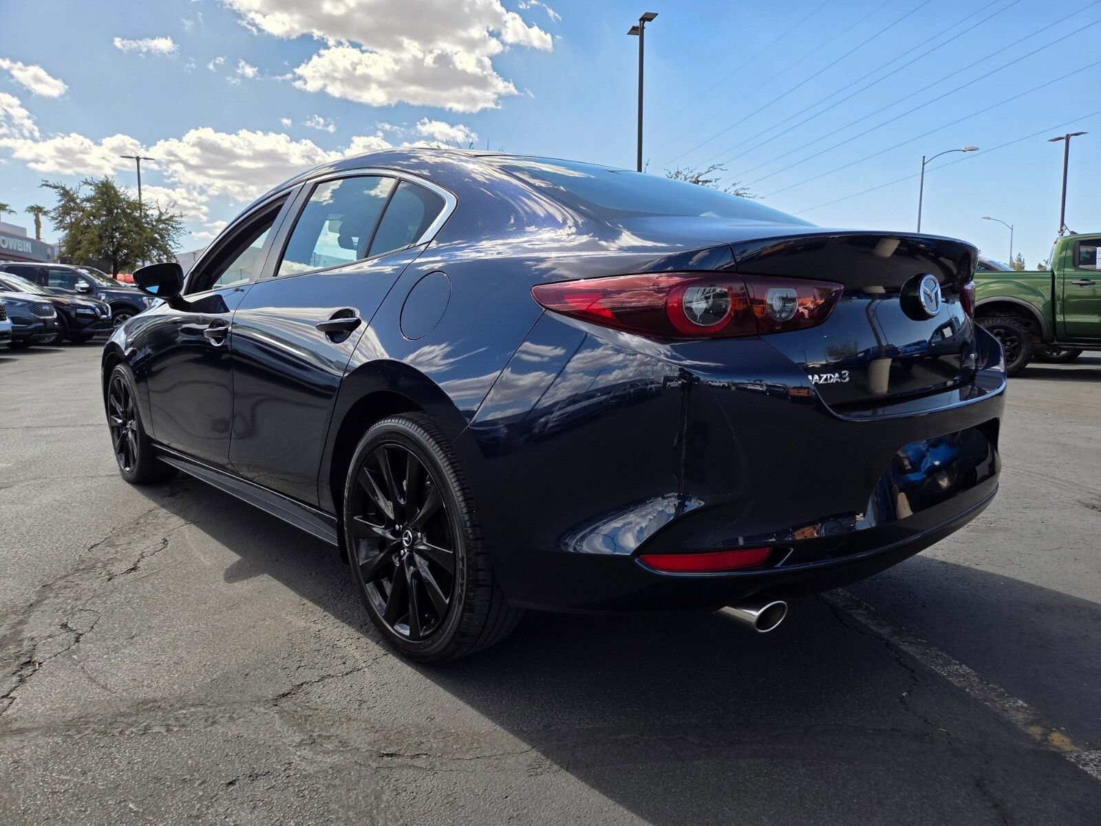 Used 2025 MAZDA MAZDA3 s FWD image 4