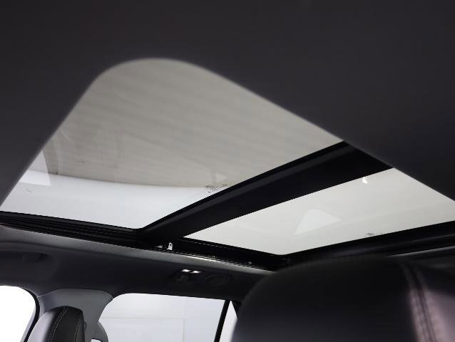 Certified 2023 Ford Explorer XLT w/ Equipment Group 202A image 20