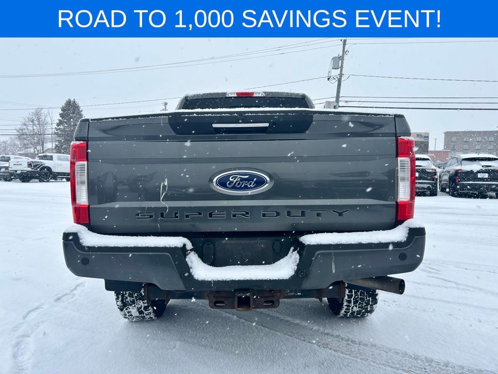 Certified 2019 Ford F350 Lariat w/ Lariat Ultimate Package image 5