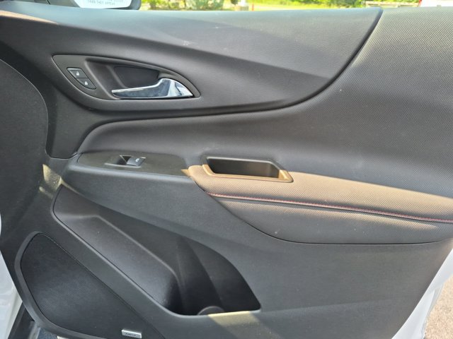Used 2023 Chevrolet Equinox RS w/ RS Leather Package FWD image 34