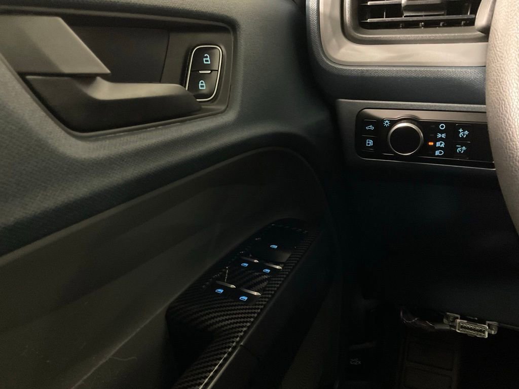 Certified 2024 Ford Maverick XL image 19