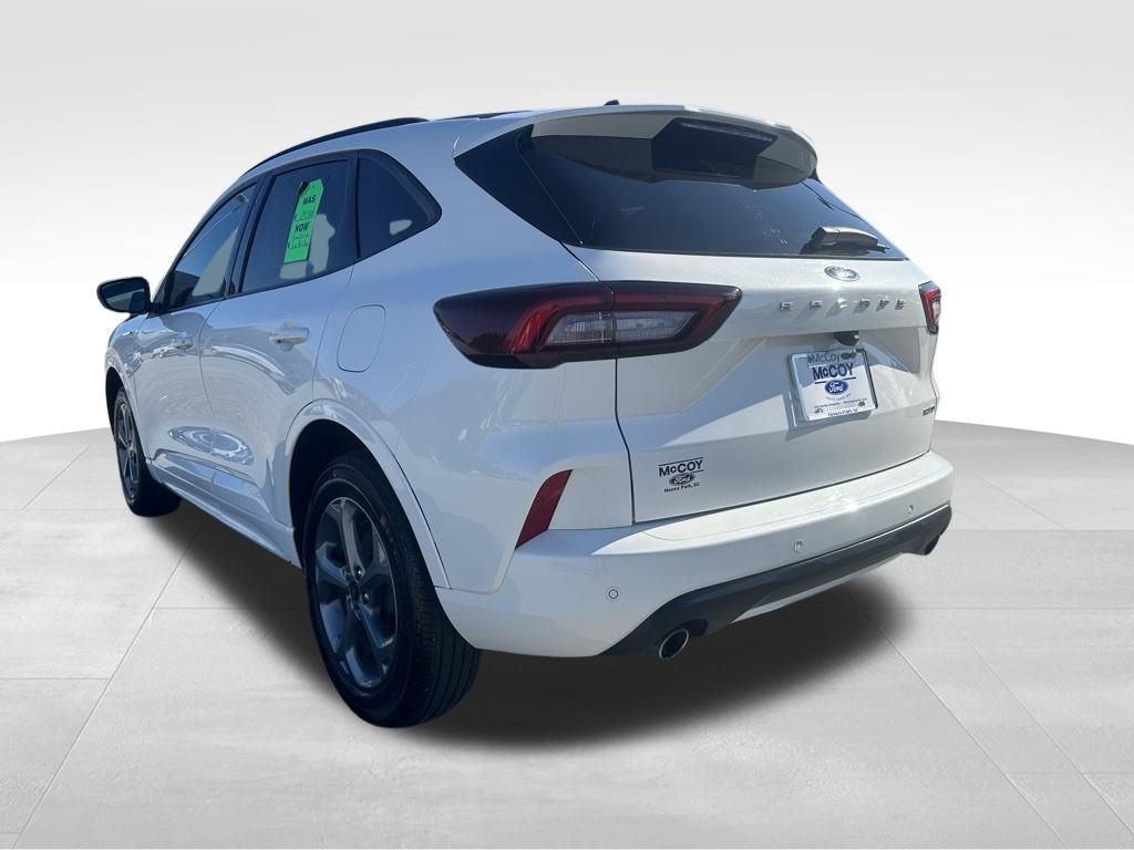 Certified 2023 Ford Escape ST-Line w/ Tech Pack #1 image 5