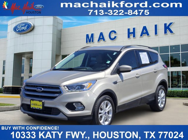 Certified 2017 Ford Escape SE w/ Equipment Group 201A image 7