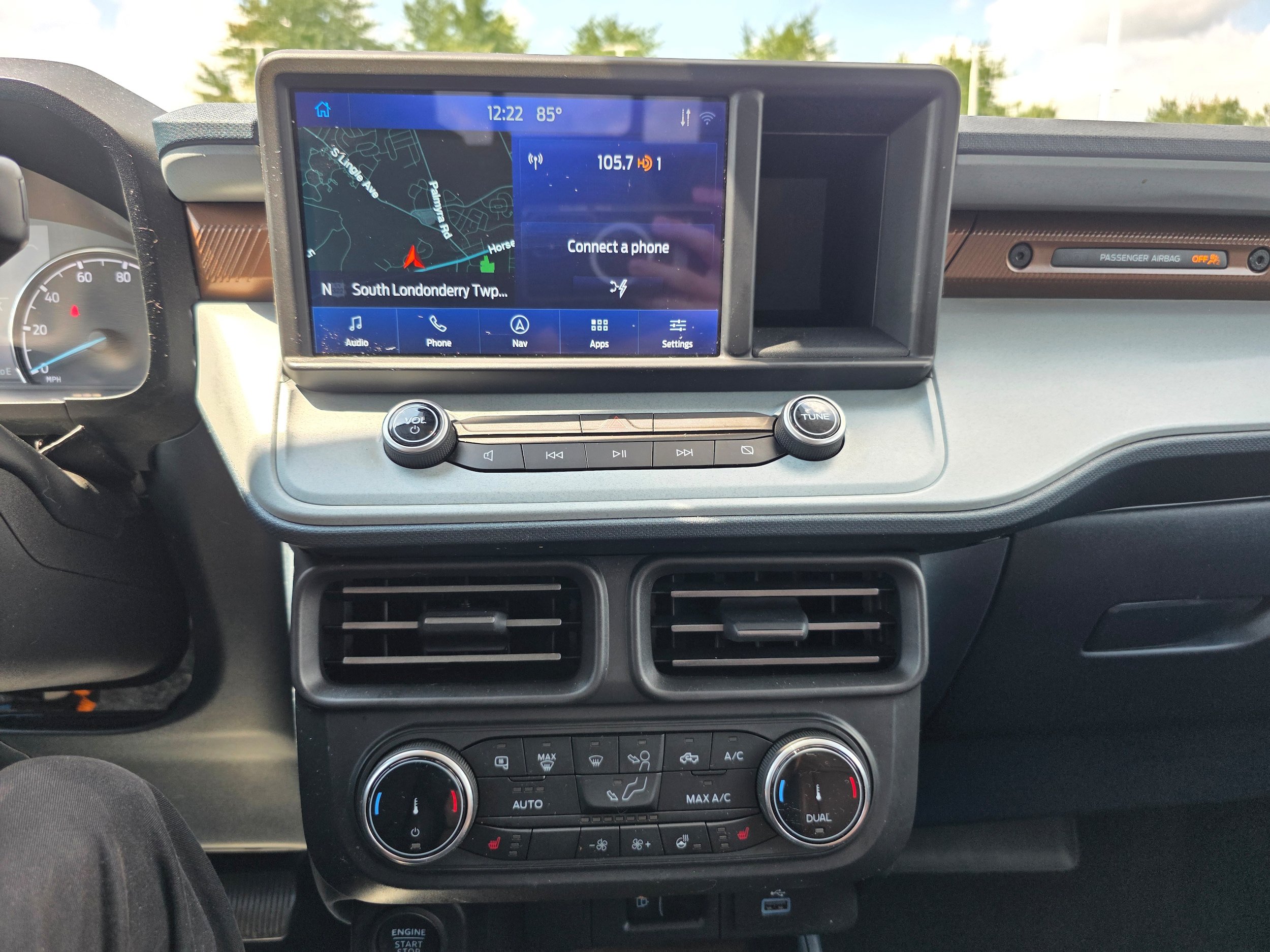 Certified 2023 Ford Maverick Lariat w/ Lariat Luxury Package FWD image 13